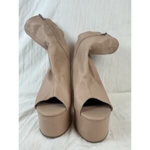 Ego Beige Zip Up Boot Heels Women’s Size 10